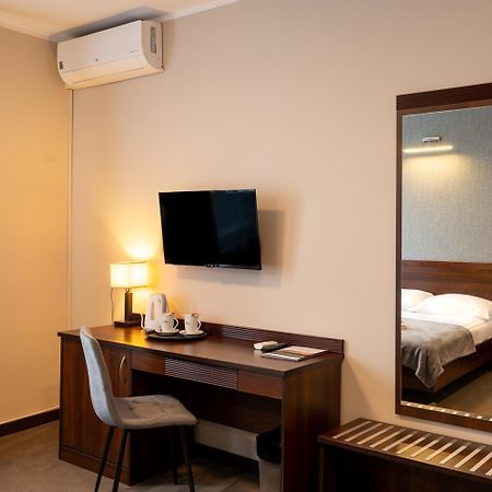 Hotel Pod Jesiotrem Labiszyn Bagian luar foto