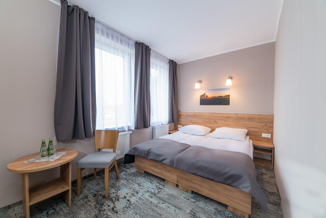 Hotel Pod Jesiotrem Labiszyn Bagian luar foto